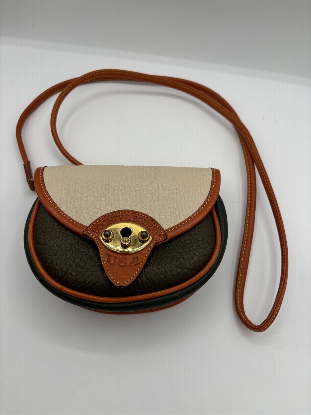 Vintage Dooney & Bourke All-Weather Leather Cavalry Belt Bag w/Crossbody